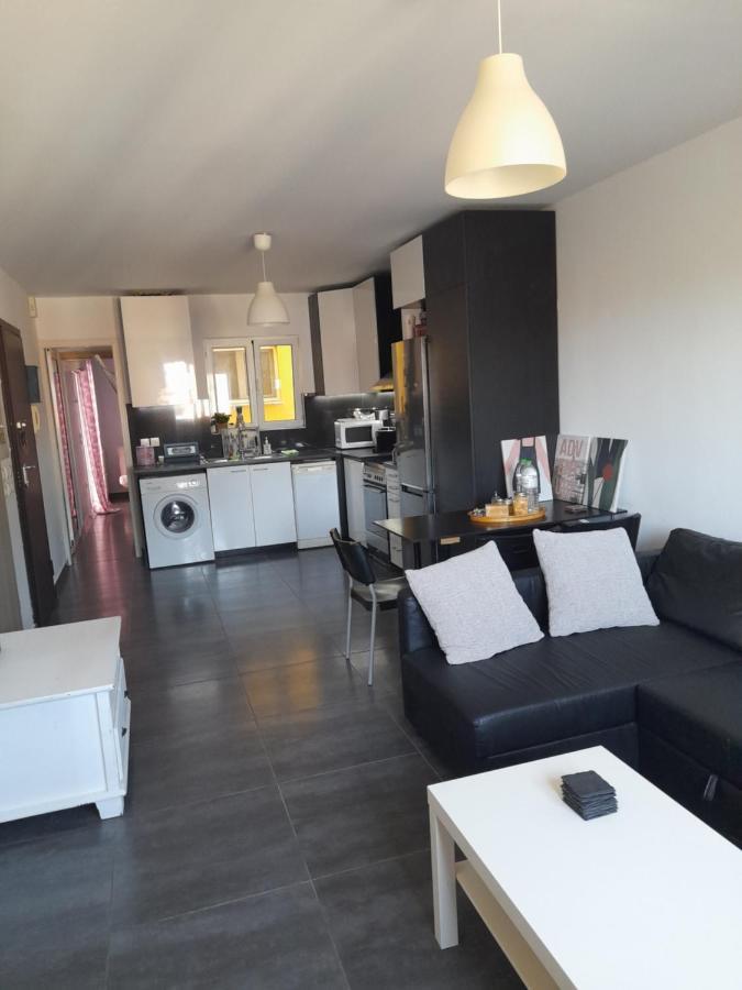 Bright Top Floor Apartment! Zákinthosz Kültér fotó