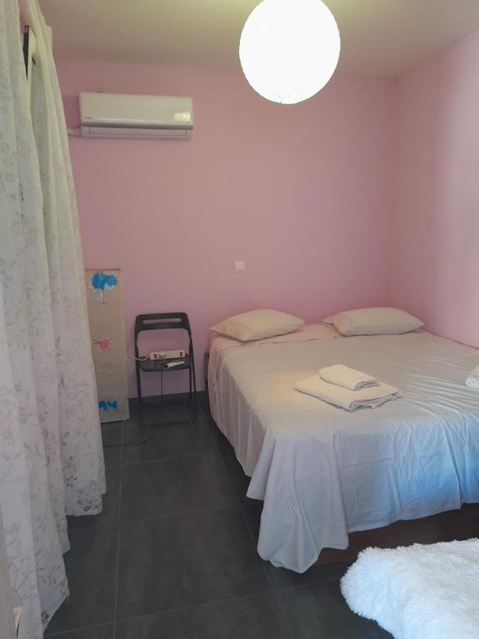 Bright Top Floor Apartment! Zákinthosz Kültér fotó